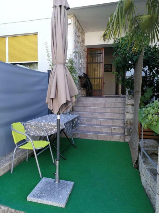 Apartments Anita Crikvenica Exterior foto
